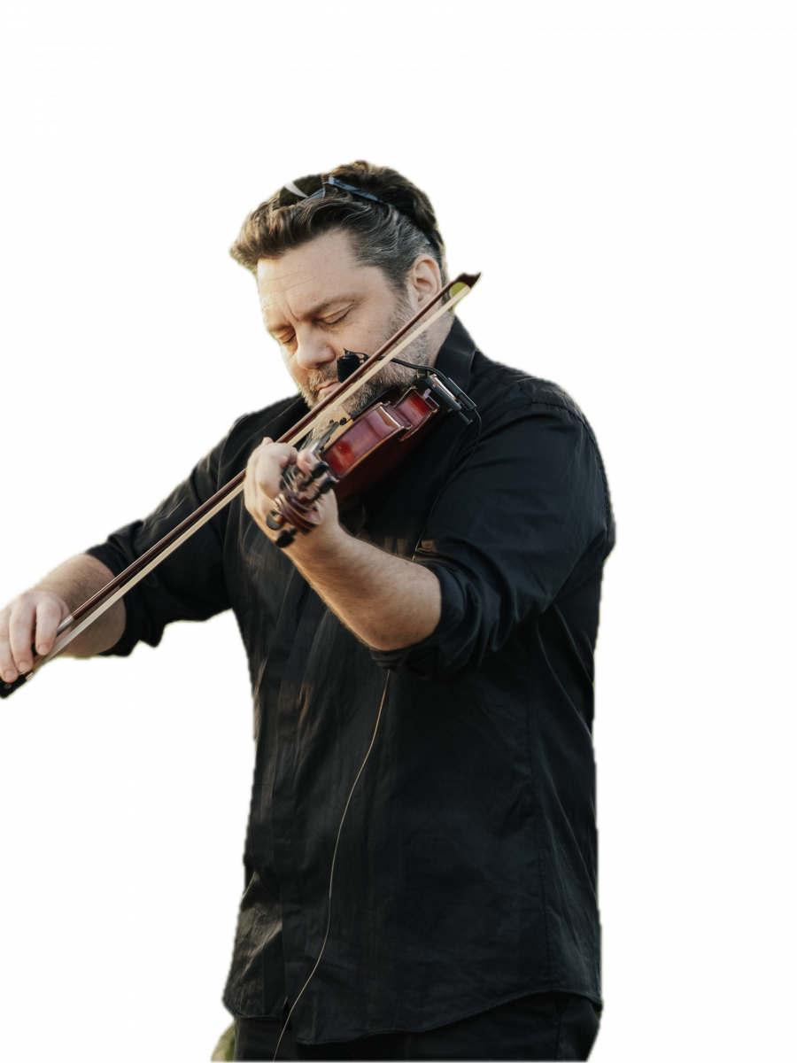 Johan Renard, violoniste jazz, jouant du violon en pleine action